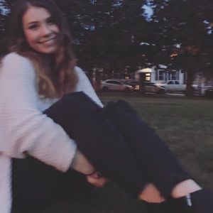 Meet your Posher, Haleigh